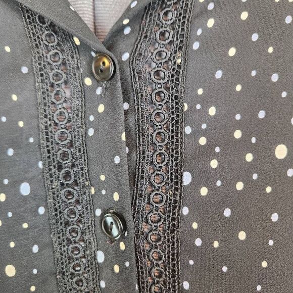 Lane Bryant Polka Dot on Black Crochet Detail Blouse Size 14-16 (4890) - Picture 3 of 5